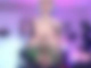 Iveystrigoi's Live Sex Cam Show