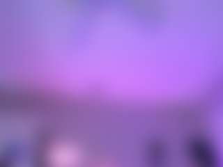Iveystrigoi's Live Sex Cam Show