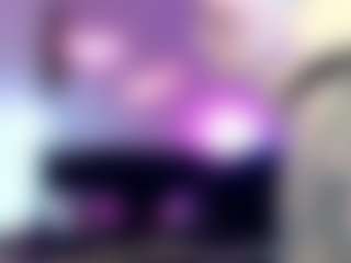 Iveystrigoi's Live Sex Cam Show