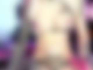 Iveystrigoi's Live Sex Cam Show