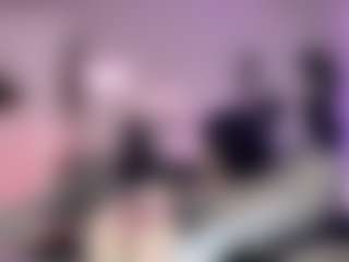 Iveystrigoi's Live Sex Cam Show
