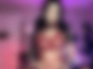 Iveystrigoi's Live Sex Cam Show