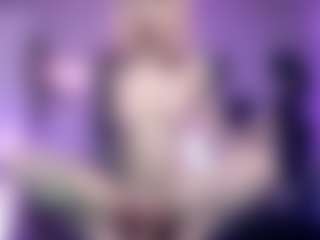 Iveystrigoi's Live Sex Cam Show