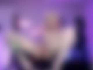 Iveystrigoi's Live Sex Cam Show