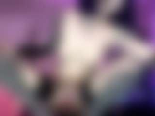 Iveystrigoi's Live Sex Cam Show