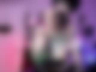 Iveystrigoi's Live Sex Cam Show