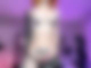 Iveystrigoi's Live Sex Cam Show