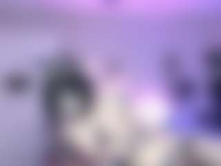 Iveystrigoi's Live Sex Cam Show