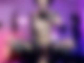 Iveystrigoi's Live Sex Cam Show