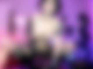 Iveystrigoi's Live Sex Cam Show