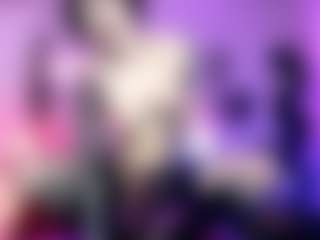 Iveystrigoi's Live Sex Cam Show