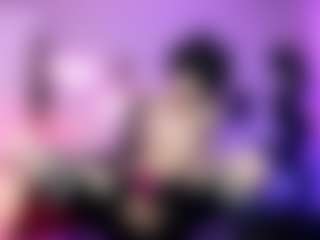 Iveystrigoi's Live Sex Cam Show