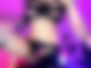 Iveystrigoi's Live Sex Cam Show