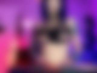 Iveystrigoi's Live Sex Cam Show