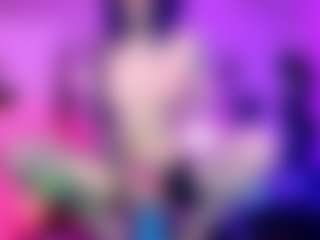 Iveystrigoi's Live Sex Cam Show