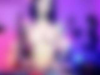 Iveystrigoi's Live Sex Cam Show