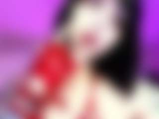 Iveystrigoi's Live Sex Cam Show