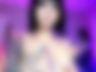 Iveystrigoi's Live Sex Cam Show