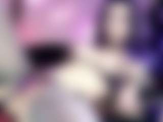 Iveystrigoi's Live Sex Cam Show