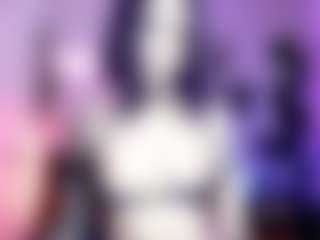 Iveystrigoi's Live Sex Cam Show