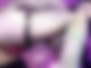Iveystrigoi's Live Sex Cam Show