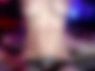 Iveystrigoi's Live Sex Cam Show