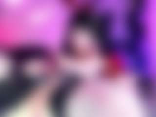 Iveystrigoi's Live Sex Cam Show