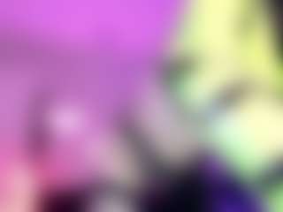 Iveystrigoi's Live Sex Cam Show