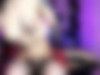 Iveystrigoi's Live Sex Cam Show