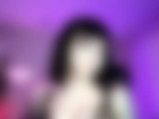 Iveystrigoi's Live Sex Cam Show
