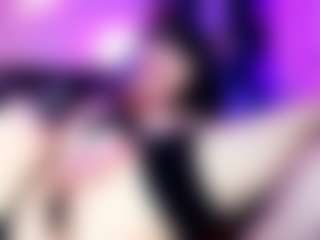 Iveystrigoi's Live Sex Cam Show