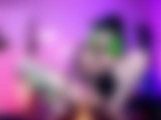 Iveystrigoi's Live Sex Cam Show
