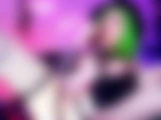 Iveystrigoi's Live Sex Cam Show