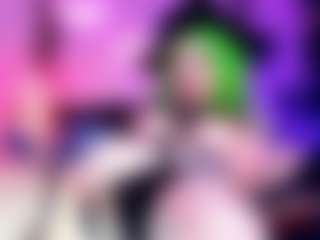 Iveystrigoi's Live Sex Cam Show