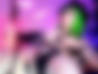 Iveystrigoi's Live Sex Cam Show