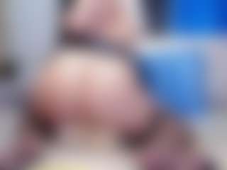 Live cam show with SofiaaRivera - Squirt on Camsoda