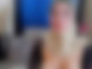 Live cam show with SofiaaRivera - Smoking on madthumbs