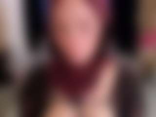 Live cam show with SofiaaRivera - Shaved Pussy on Camsoda