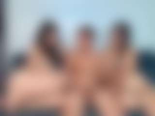 Live cam show with Lucy - Young Adult on CamwithHer
