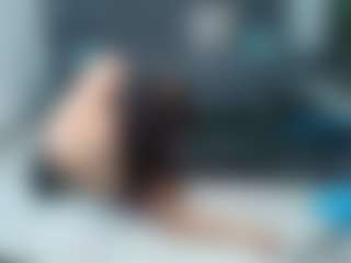 Live cam show with Lucy - Sexy on Camsoda