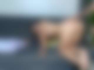 Live cam show with Lucy - Lingerie on CamwithHer