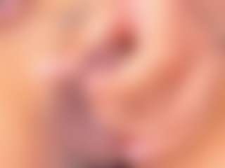 Live cam show with camiRouxx - Blonde Hair on Camsoda