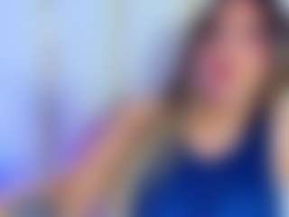 Live cam show with camiRouxx - Big Balls on Milfs Live
