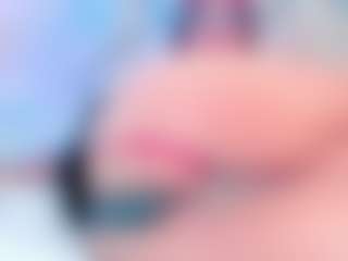 Live cam show with camiRouxx - Uncut on friskycurves.com