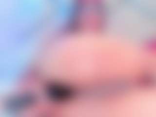 Live cam show with camiRouxx - Uncut on Pornisteam.com