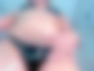 Live cam show with camiRouxx - Orgasm on slutload
