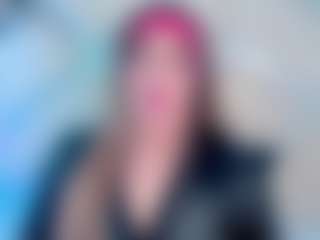 Live cam show with camiRouxx - Brown Eyes on madthumbs