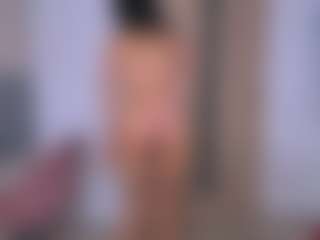 Live cam show with Carry-Star - Striptease Teen (18+) on CamSodaAdn