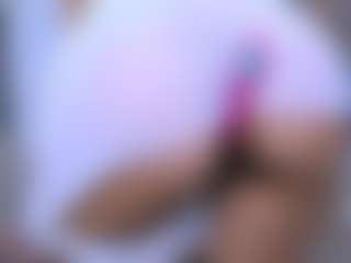 Live cam show with Carry-Star - Athletic White on liverealitysex.com