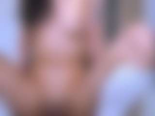 Live cam show with Carry-Star - Athletic Small Tits on Cam Slut